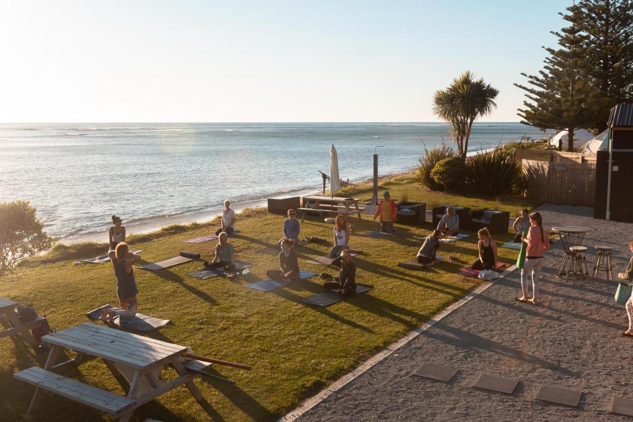 Tatapouri Bay Hotel Gisborne Luaran gambar